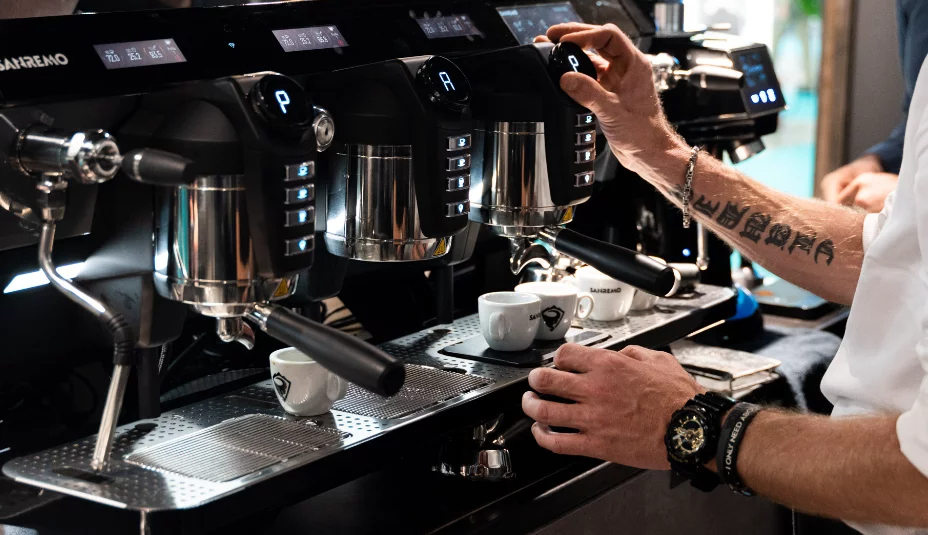 معدات مشروع كوفي شوب