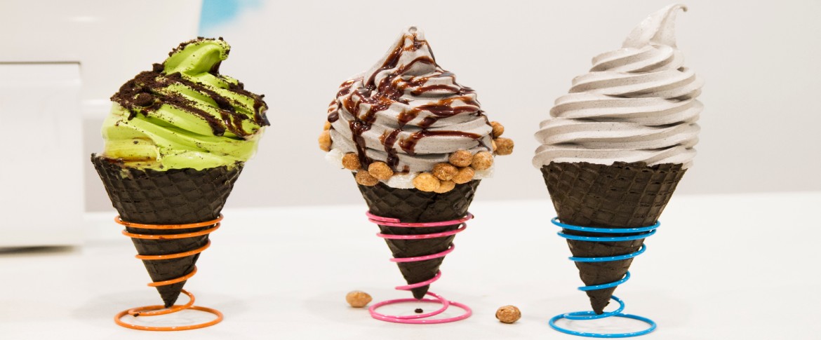 ماكينة صنع آيس كريم الأنسب في موسم الصيف